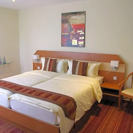 Boutique Hotel 3*