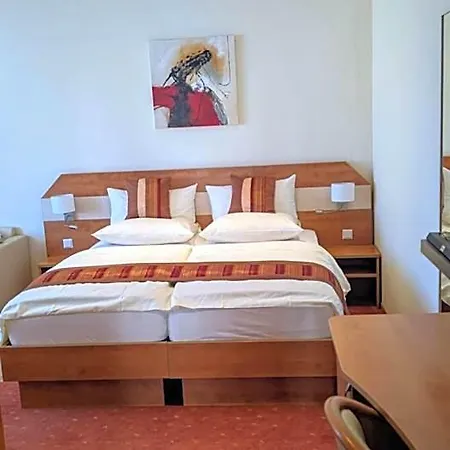 Boutique Hotel 3*